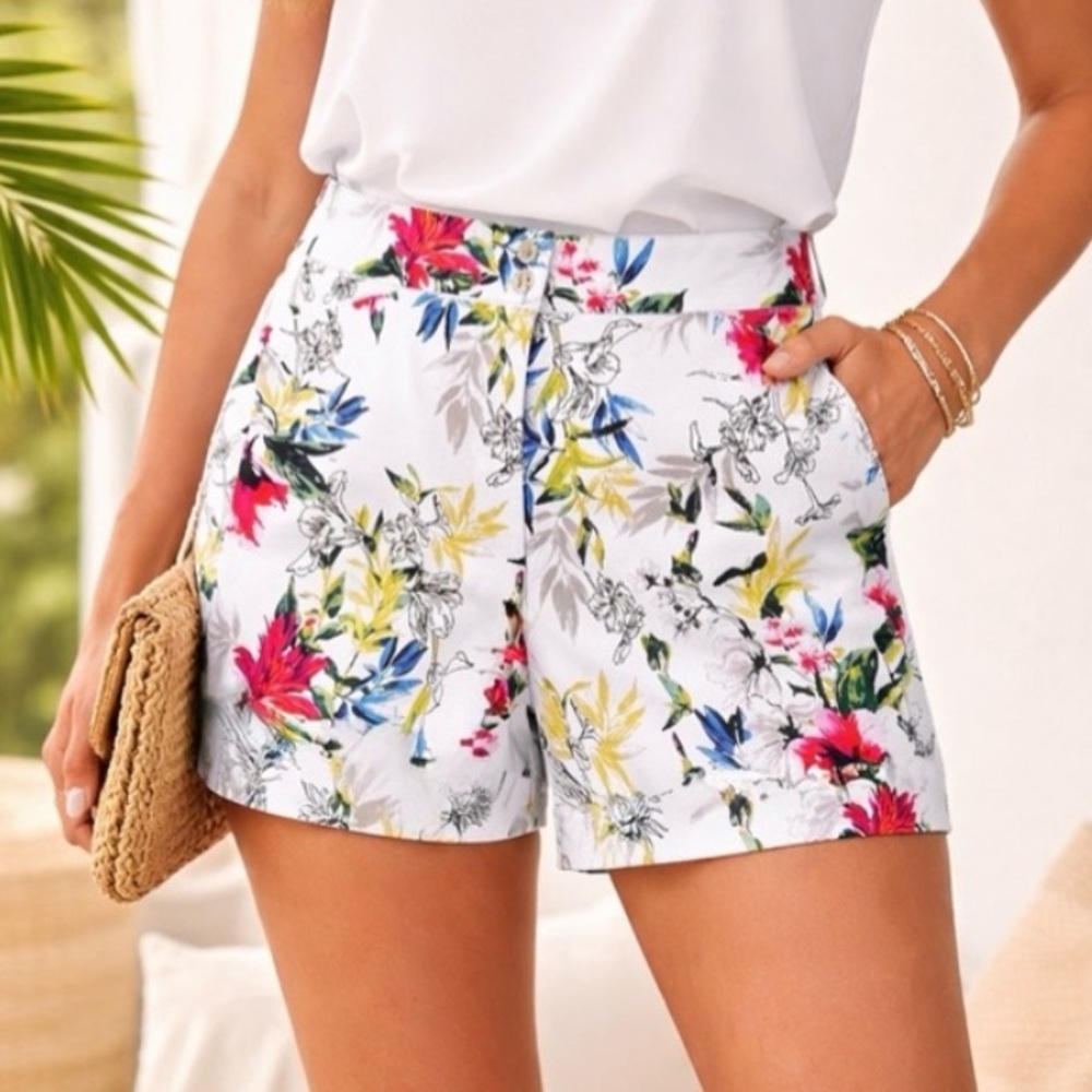White House Black Market Women’s 5-inch Tropical Print Floral Summer Shorts